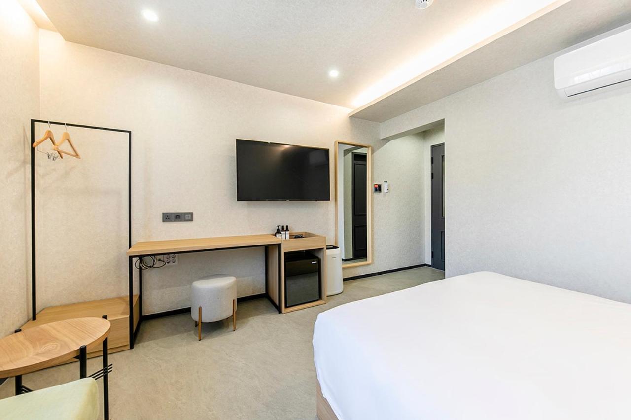 Hotel Yaja Gimhae Εξωτερικό φωτογραφία