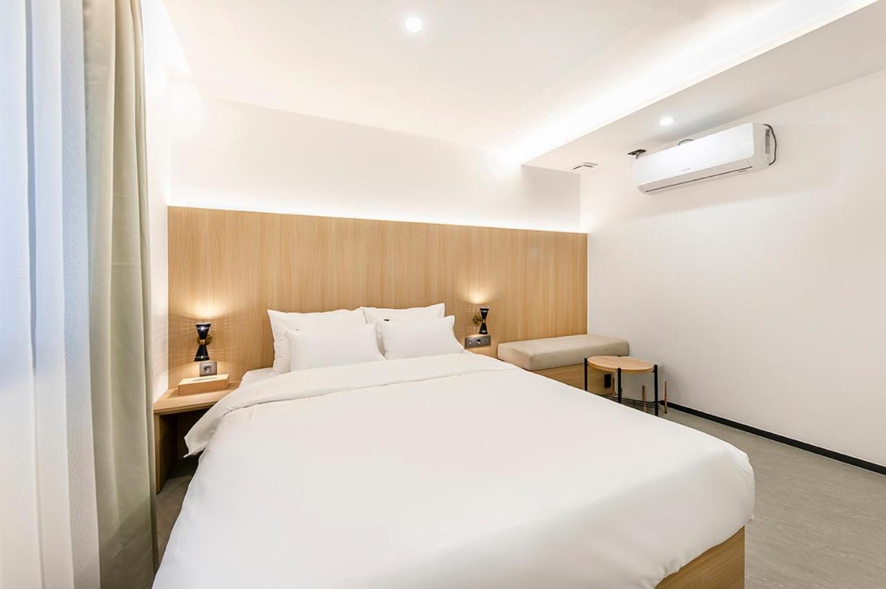 Hotel Yaja Gimhae Εξωτερικό φωτογραφία