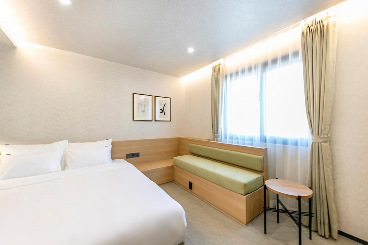 Hotel Yaja Gimhae Εξωτερικό φωτογραφία