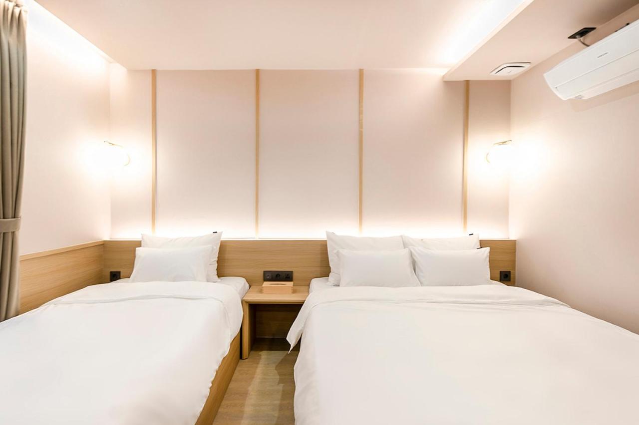 Hotel Yaja Gimhae Εξωτερικό φωτογραφία
